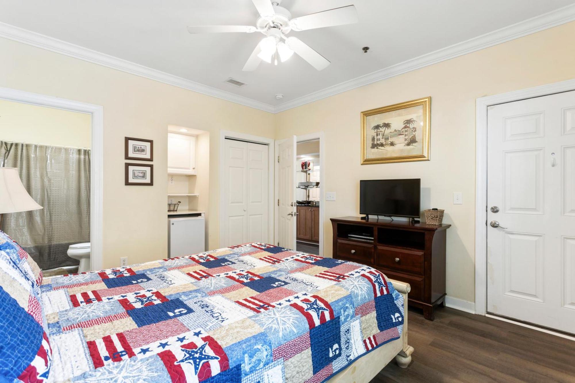 Oceanview 4Br/4Ba Condo, Steps To Beach/Pool オーシャン・アイル・ビーチ エクステリア 写真